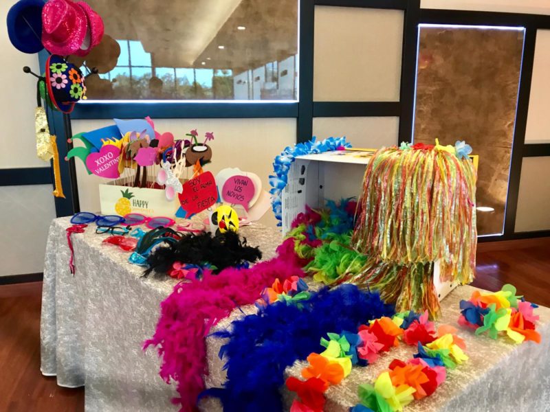 amor y color buffet de photocall